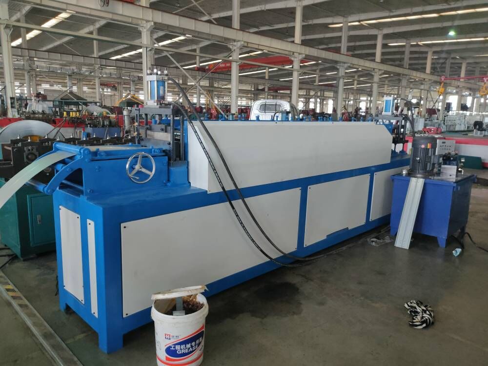 冷弯设备博鱼(中国)叶片成型机